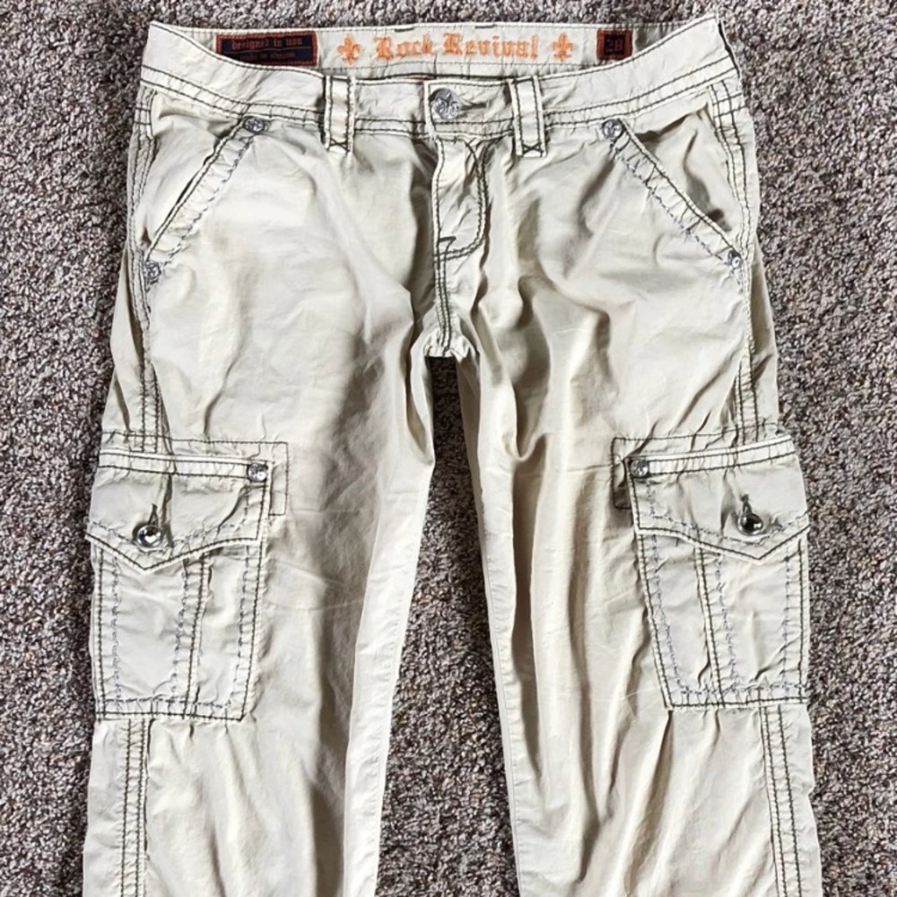 Rock revival khaki Capri cropped pants 28 cream